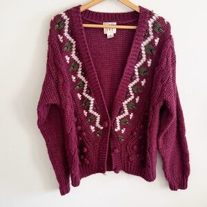 Vintage 90s Ivy burgundy grandma core heavy hand knit oversized cardigan  small